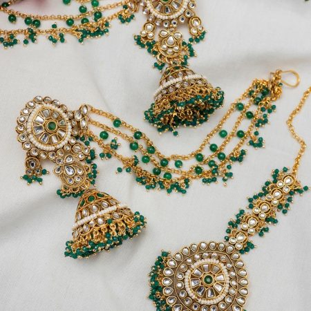 mangtika with earring