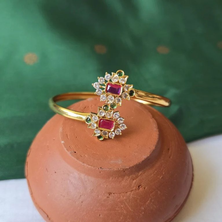 Open Bracelet Gold Polish